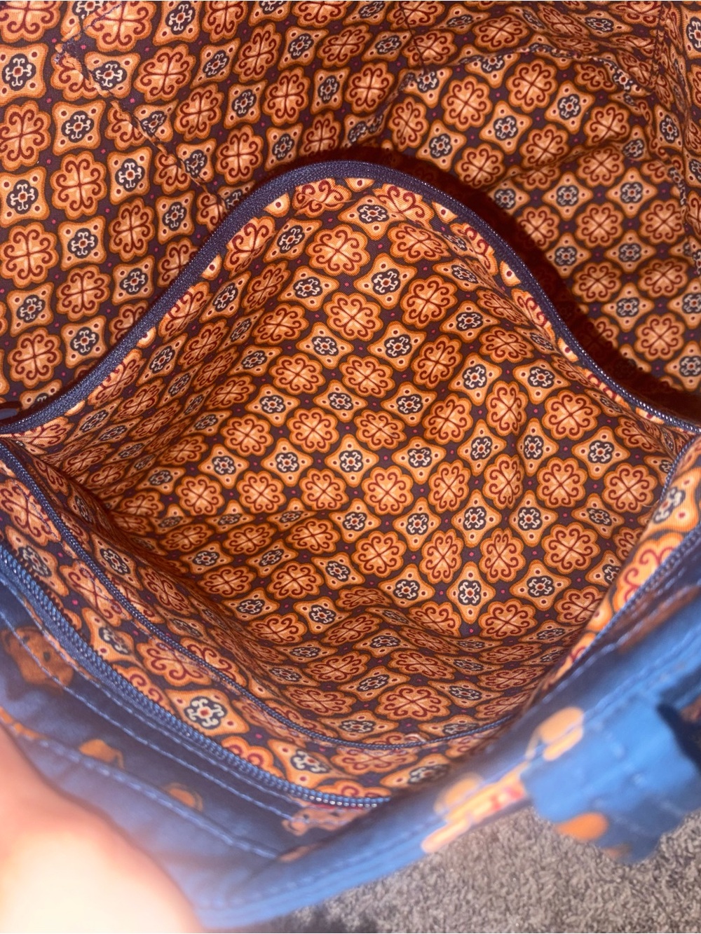 Vera Bradley Navy Quilted Tote with Teddy Bear Print - Picture 4 of 6